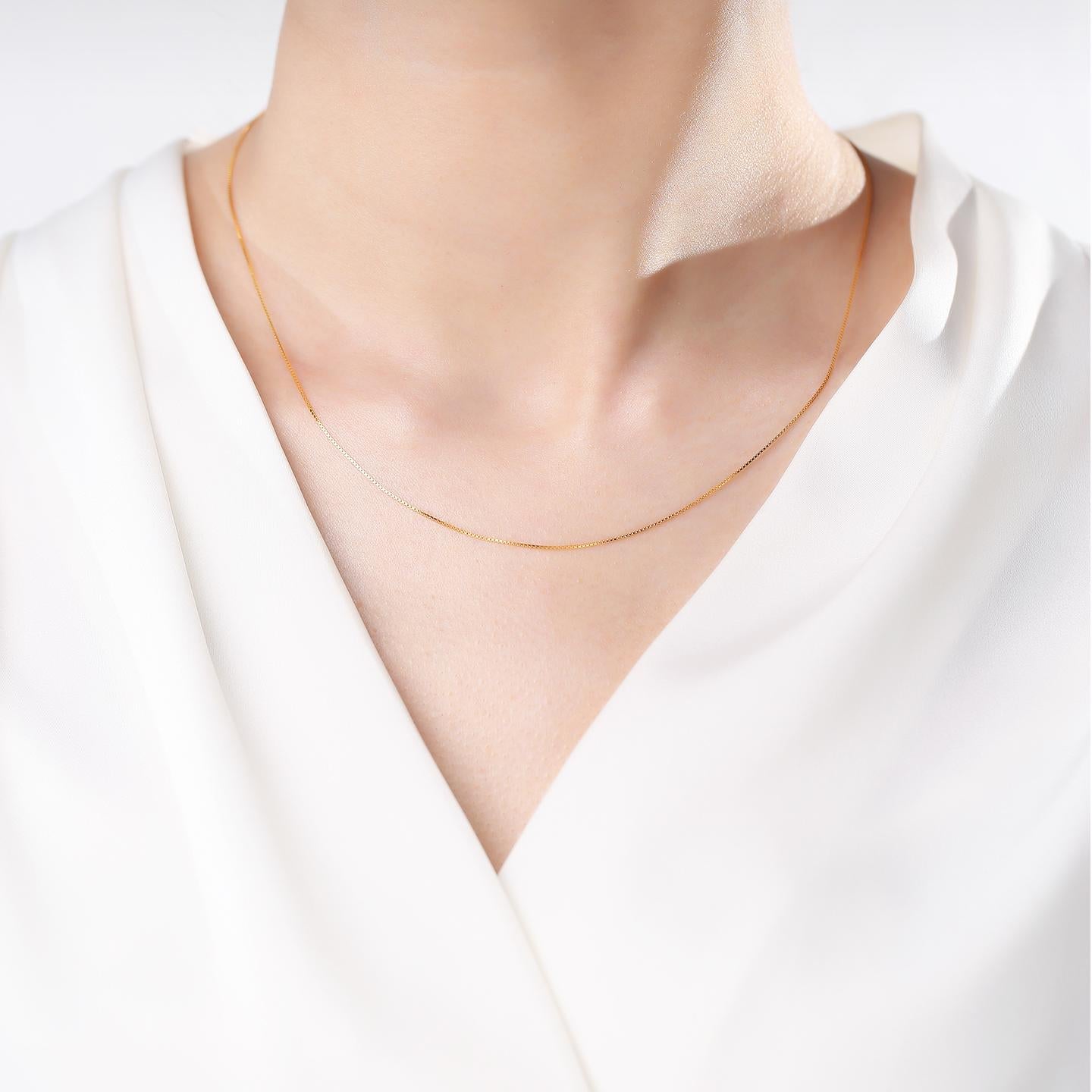 Handmade Tibetan silver necklace representing harmony and inner balance.