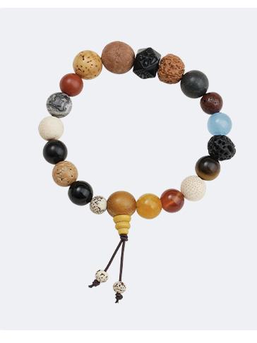 Tibetan-Buddhist Bodhi Eighteen Beads bracelet crafted with multiple natural materials and a spiritual design.
