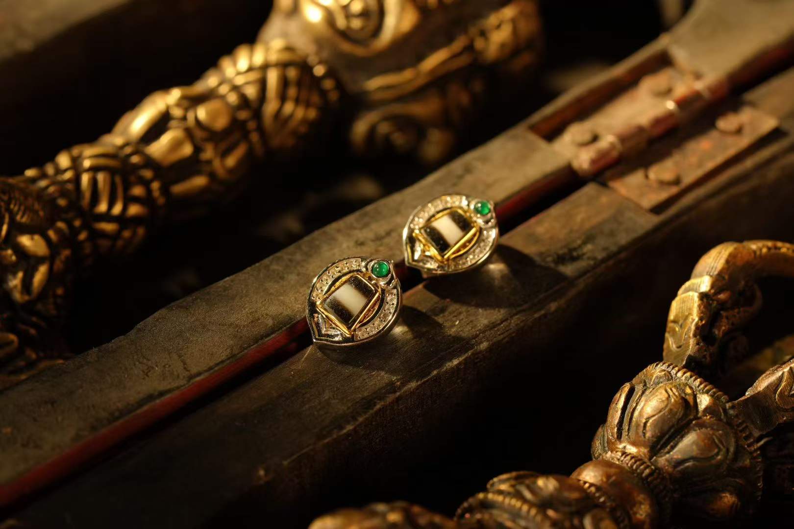 "Tibetan Buddhist Heavenly Bead Earrings in S925 Silver - Unique Pendant Art"