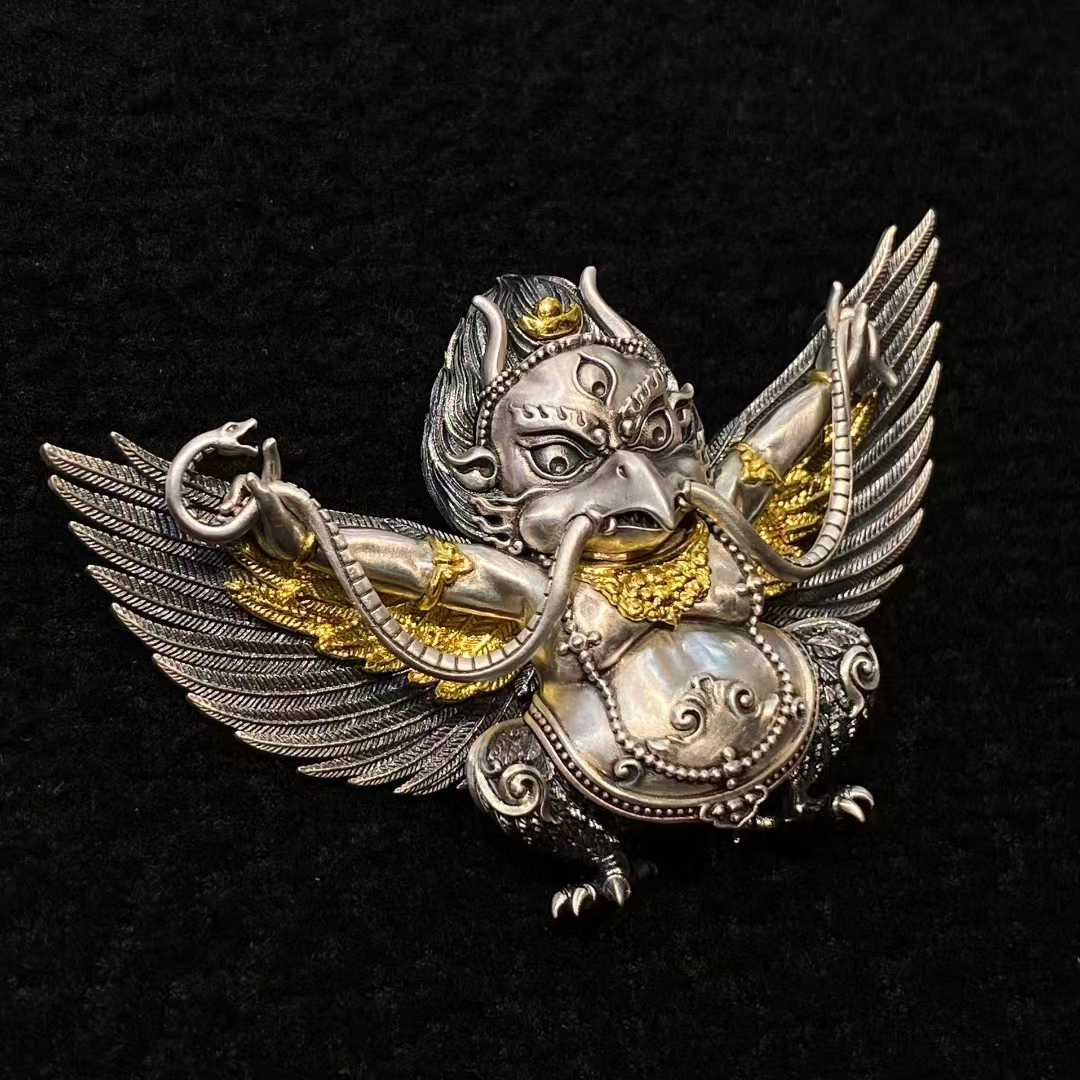 Tibetan Buddhist Jewelry Culture Au990 S925 Garuda deity pendant, combining artistic jewelry design with spiritual significance and protection.