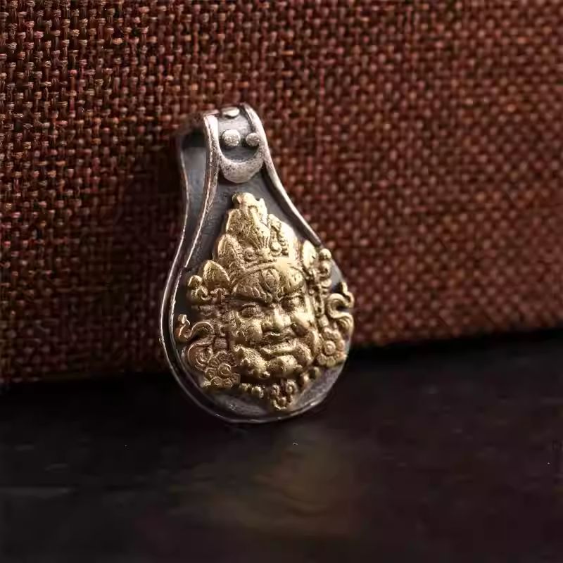 Tibetan Buddhist Jewelry Culture DIY silver yellow Buddha prayer beads clip, handcrafted Tibetan bracelet accessory, jewelry art