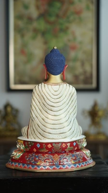 Hand-painted Maitreya Buddha statue using mud-gold technique, showcasing authentic Tibetan Buddhist statues and refined Buddha Statue-Art.