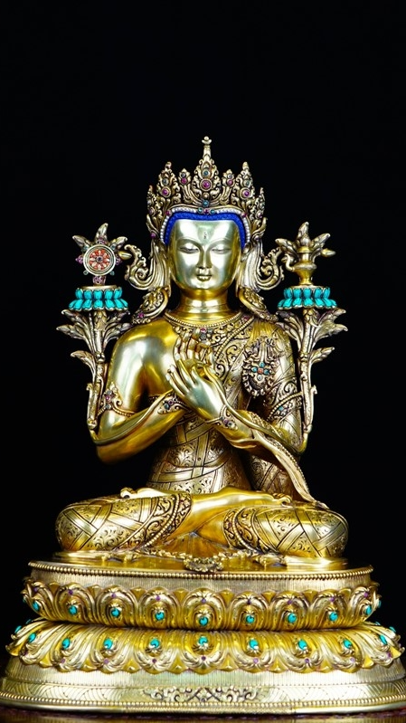 Tibetan-Buddhist Maitreya Buddha, Gilded Sculpture with Mineral Pigments