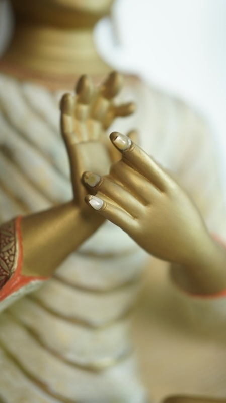 Maitreya Buddha statue painted with natural mineral pigments, reflecting traditional Tibetan Buddhist art and Buddha Statue-Art craftsmanship.