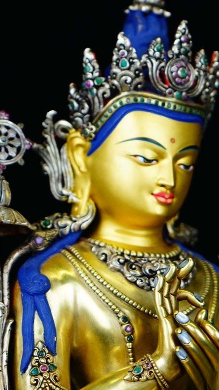 Handcrafted pure silver Maitreya Buddha statue reflecting authentic Tibetan Buddhist statues craftsmanship and sacred artistry.