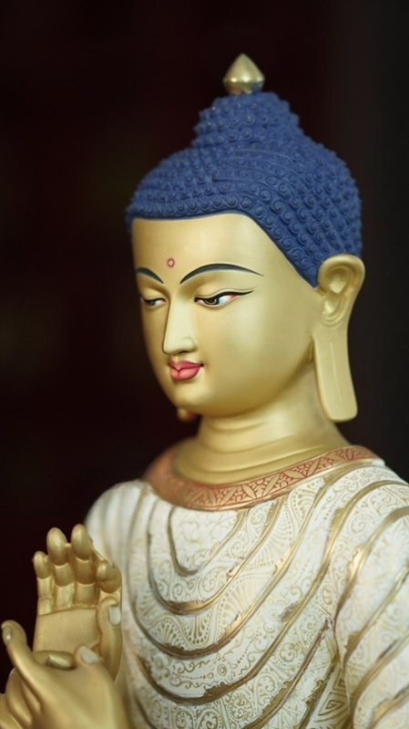 Fully handcrafted Maitreya Buddha statue in Tibetan Buddhist statues tradition, blending sacred symbolism with fine Buddha Statue-Art.