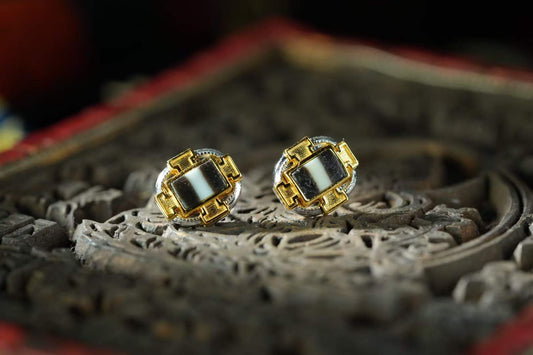 "Handmade Tibetan Buddhist Mandala Earrings in S925 Silver - Unique Pendant Art"