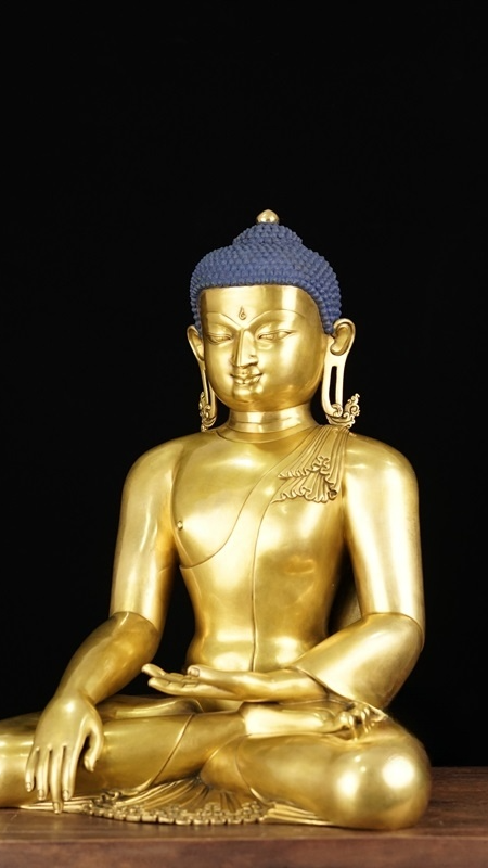 Artisan Shakyamuni Buddha sculpture in Tibetan Buddhist tradition, handmade mineral pigment Buddha Statue-Art for collectors and spiritual practitioners