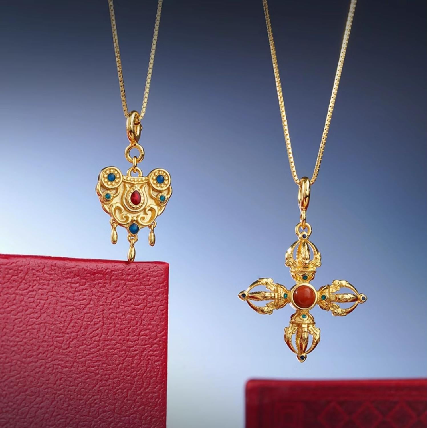 Tibetan Buddhist Pure Lotus Treasure Pendant – Spiritual Jewelry for Divine Blessings and Peace