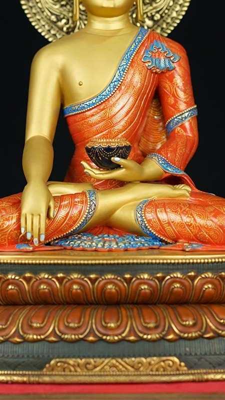 Tibetan Buddhist Amitabha Buddha Statue – Handcrafted with Gilded Gold and Mineral Paint – Fine Buddhist Art Sculpture for Collectors