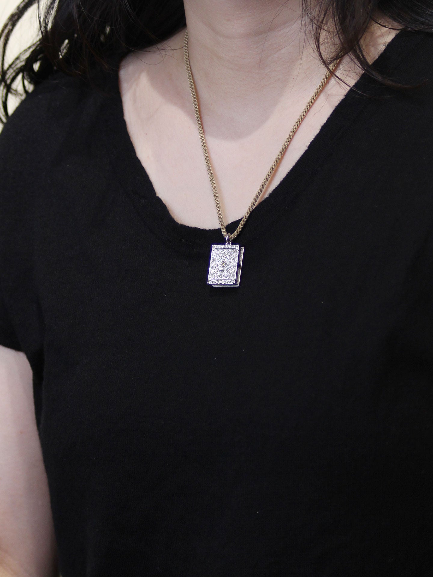 Artisan-crafted 24K gold-plated copper reliquary inspired by Tibetan Buddhist sacrificial implements culture, symbolizing the removal of poverty and increase of merit.