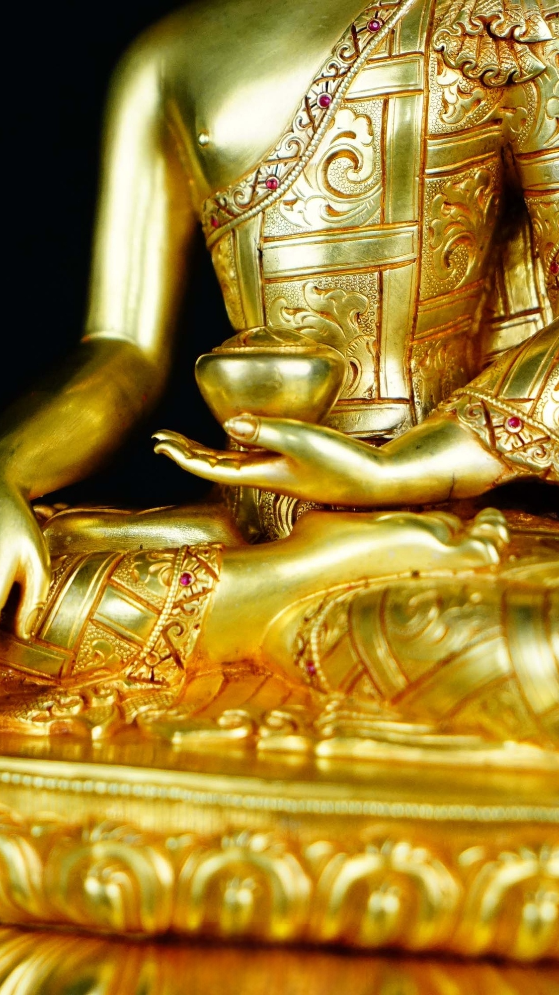  Unique art Shakyamuni Buddha statue, luxurious gilding, intricately handpainted, essential Tibetan Buddhist statues and Buddha statue art.