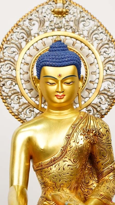 Shakyamuni Buddha statue art hand-painted with mineral pigments, Tibetan Buddhist statues for meditation and mindfulness