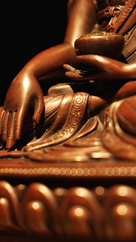 "A beautiful Tibetan Buddhist Shakyamuni Buddha statue crafted with copper and mineral pigments. Ideal for meditation, healing, and creating a serene atmosphere."