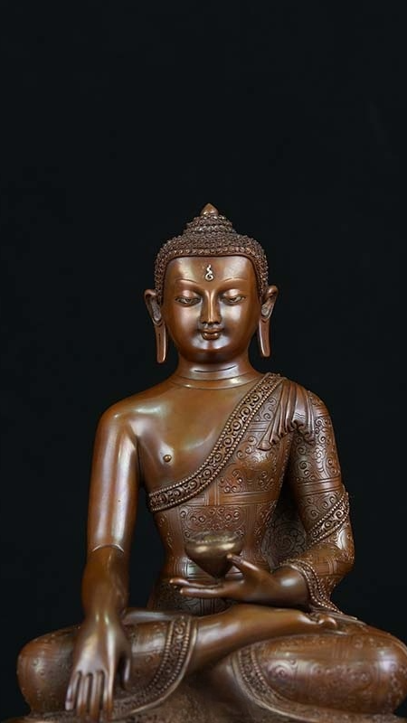 Shakyamuni Buddha Statue made from pure copper and mineral pigments, handcrafted with intricate details, perfect for meditation and spiritual practices.