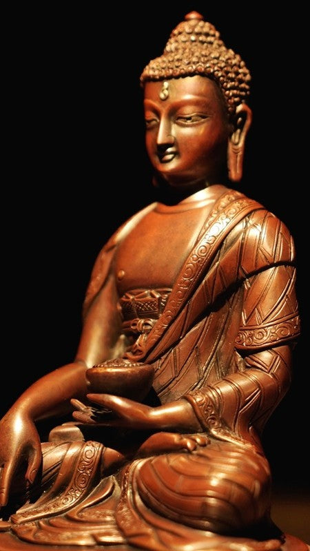 "Handmade Shakyamuni Buddha statue crafted in copper with rich mineral pigments. Symbolizes spiritual awakening, perfect for any home or spiritual practice space."