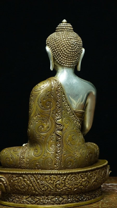 Tibetan Shakyamuni Buddha Statue Crafted in Pure Silver & Bronze, Enhanced with Mineral Pigments – Ideal for Meditation & Collection