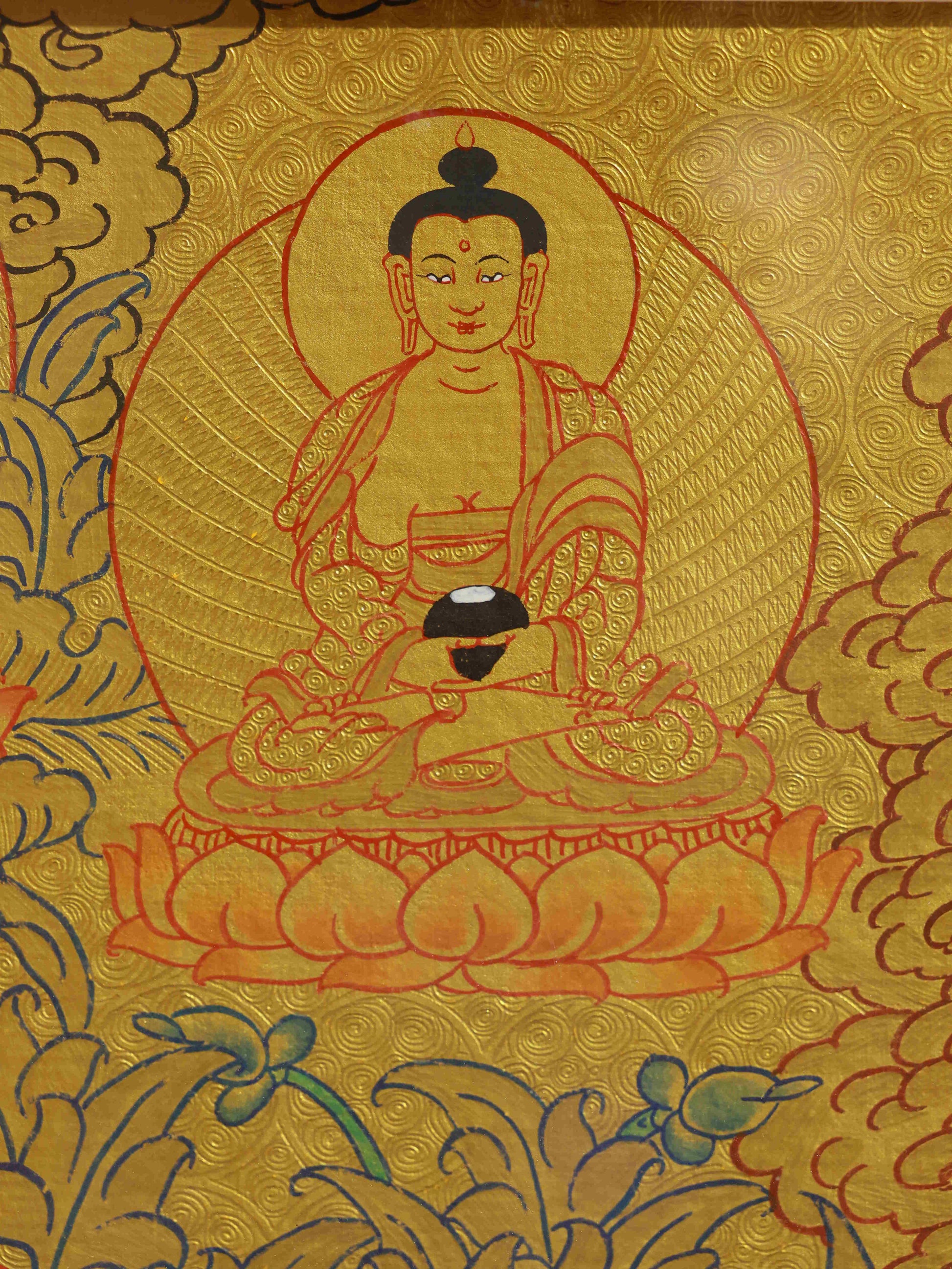 Authentic Tibetan-Buddhist Shakyamuni Thangka, a sacred hand-painted Tibetan Buddha art piece for meditation and devotion.