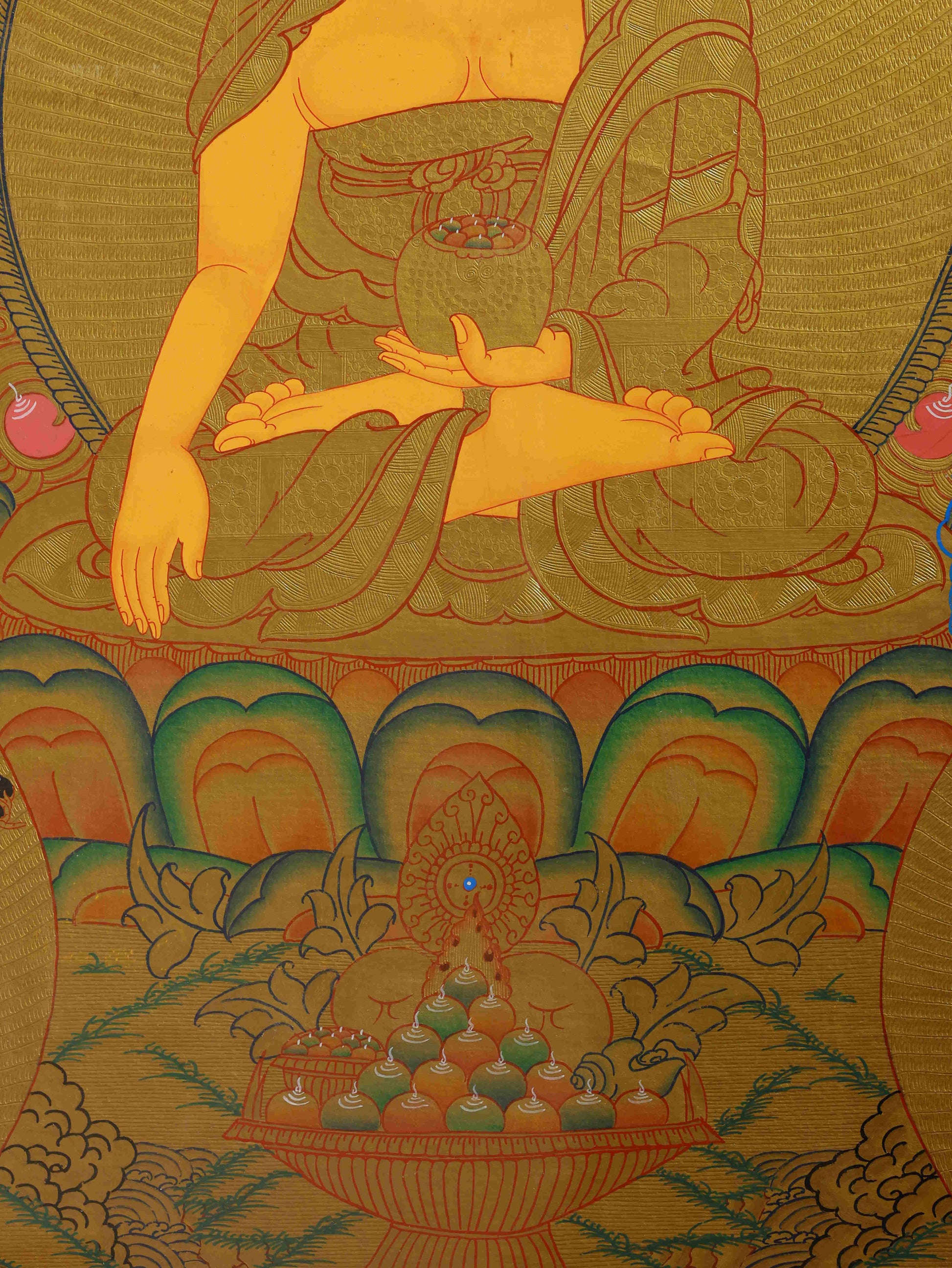 Handmade Tibetan-Buddhist Shakyamuni Buddha Thangka, an elegant piece of Tibetan Buddha art reflecting serenity and spiritual harmony.