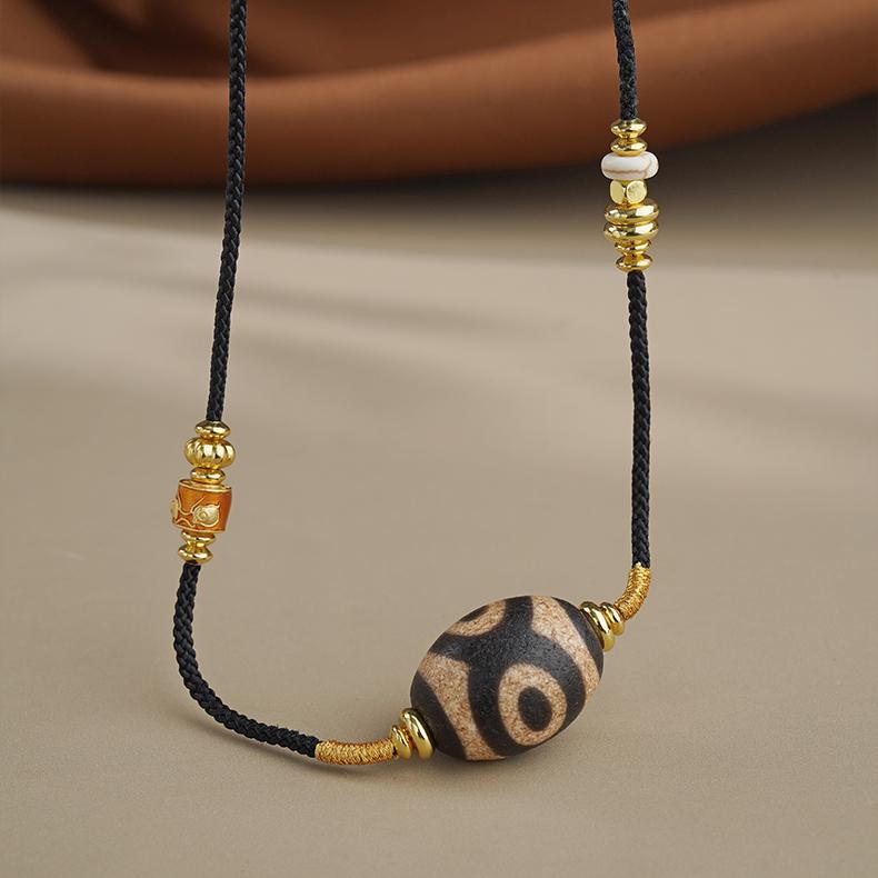 Spiritual Tibetan Three Eyes Agate Pendant Necklace with Copper Spacers