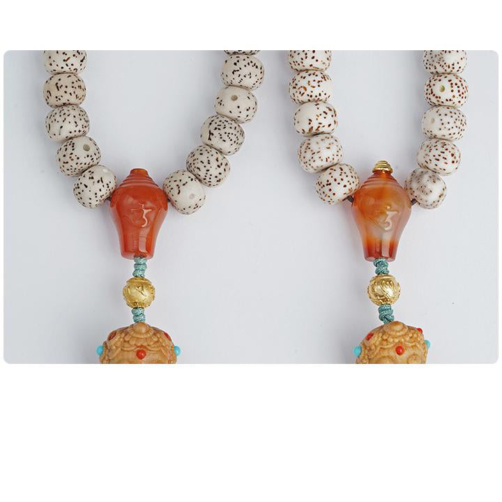 Tibetan Buddhist Bodhi mala necklace crafted with star-moon Bodhi beads, chalcedony details, and artisanal pendant.
