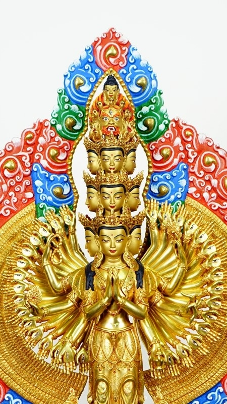 Tibetan-Buddhist Thousand-Arm Avalokiteshvara Buddha statue, hand-painted with mineral pigments, symbolizing compassion and the power of Buddhist redemption.