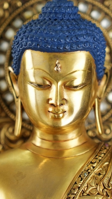 Tibetan Buddhist statues Shakyamuni Buddha Statue-Art close-up detail, traditional Tibetan craftsmanship
