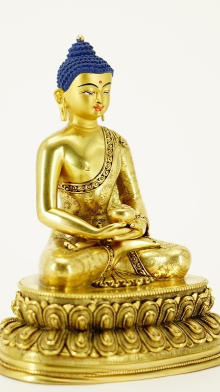 Alt Text: Handcrafted Tibetan Buddhist Triple Buddha statue with gilded gold and mineral pigments, a true work of art that showcases the spiritual essence of Buddhist culture.