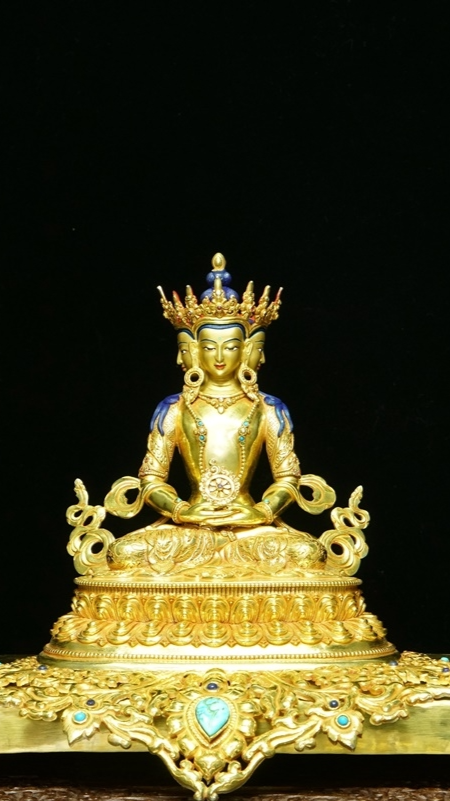 Vairocana Buddha statue in Tibetan Buddhist style, handmade pure silver and gilded Buddha Statue-Art with mineral pigments, authentic Tibetan Buddhist statues