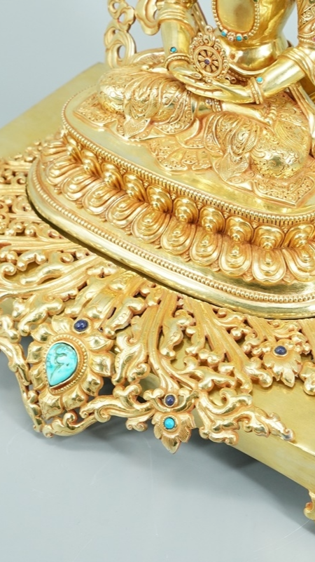 Vairocana Buddha art statue, authentic Tibetan Buddhist statues handcrafted in silver gilt with mineral pigments, Buddha Statue-Art of cosmic wisdom