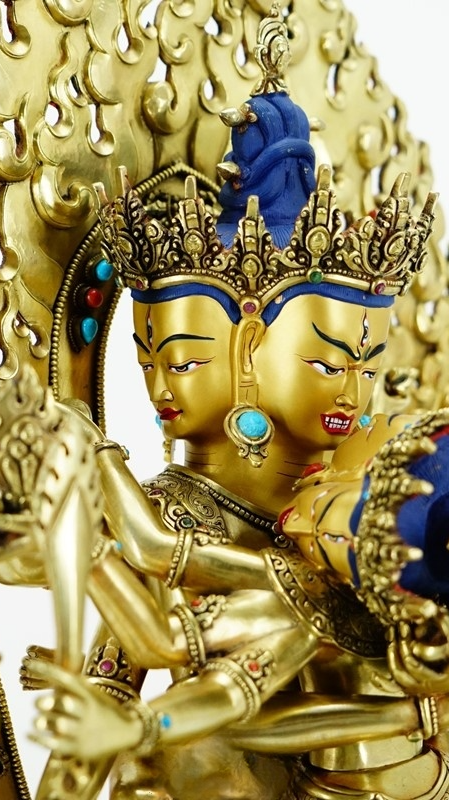 Alt Text: "Tibetan Buddhist Vajra Buddha Statue, featuring intricate mineral paint details and a gilded finish, a true masterpiece of Buddhist art and craftsmanship."