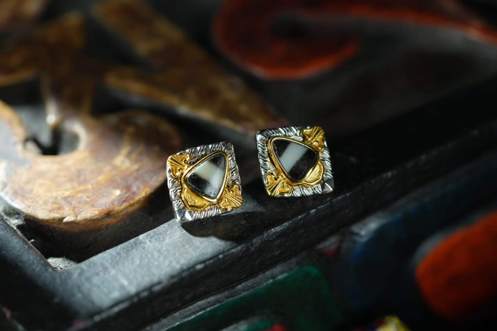 Small 11x12mm Tibetan Buddhist Vajra Dorje sacred silver earrings for daily wear