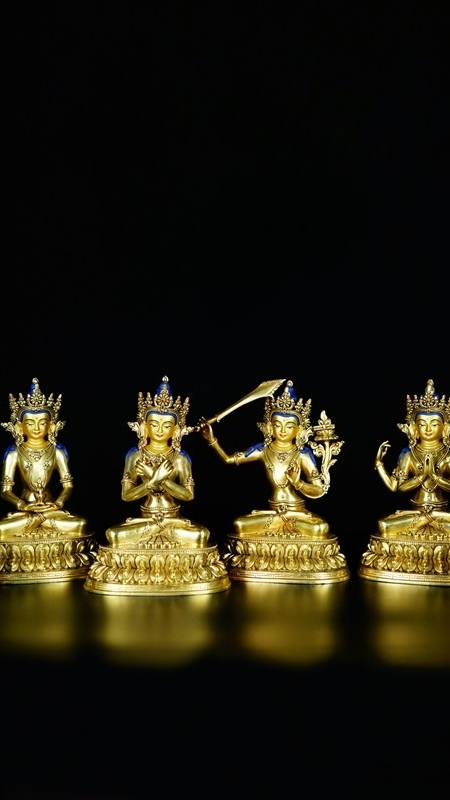 Handmade Vajradhara Buddha Statue-Art, gold gilt Tibetan Buddhist statues created using traditional mineral pigments and pure handcraft techniques