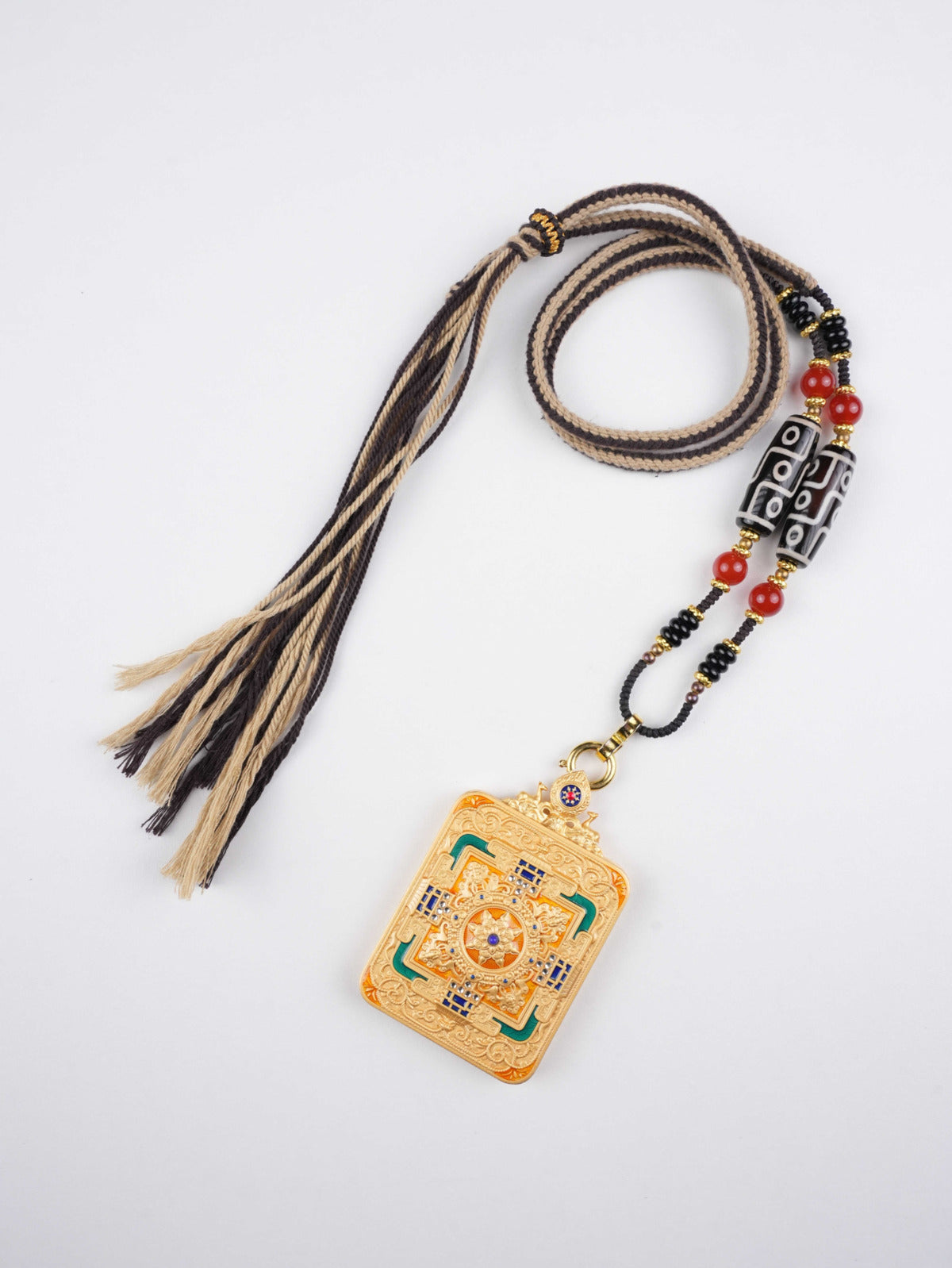 Tibetan Thangka of Amitabha Buddha – Zodiac Protector Pendant – Handcrafted with Mineral Pigments – 4x5cm